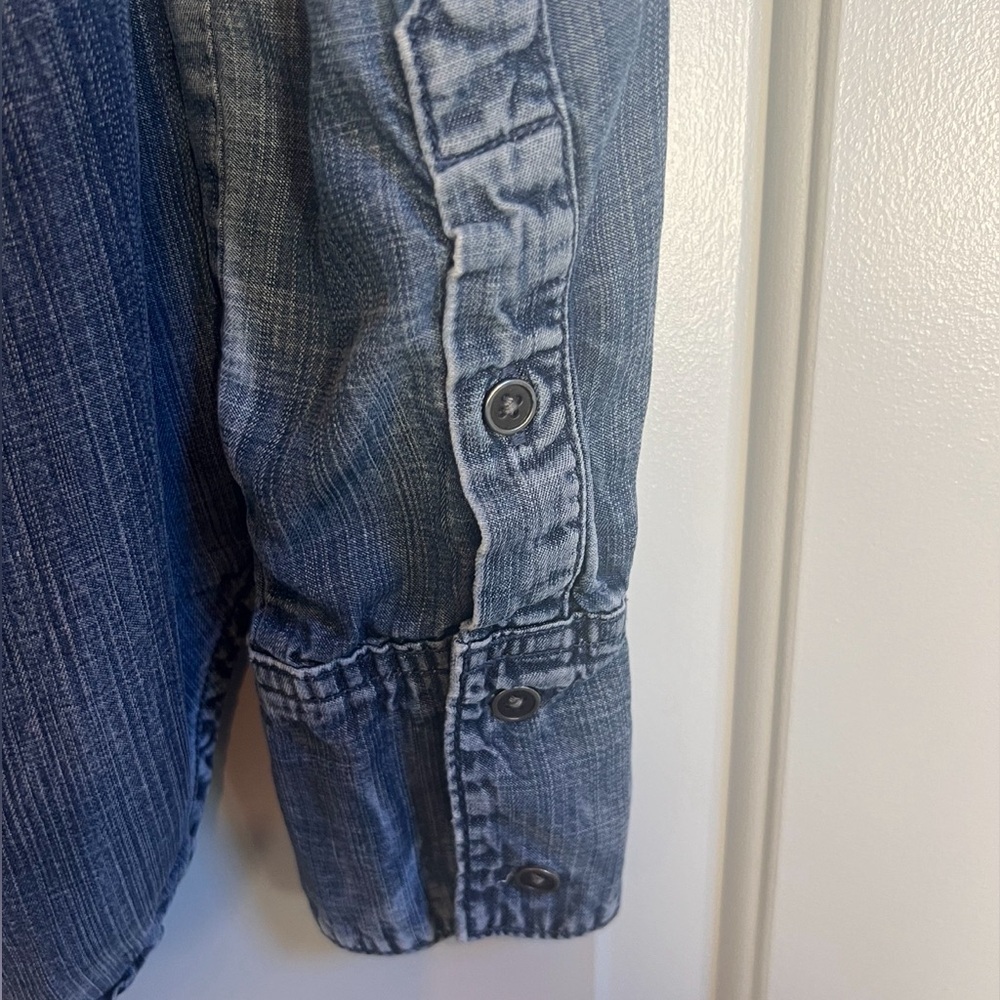 Cloth & Stone long sleeve denim top - Size S - Picture 2 of 6